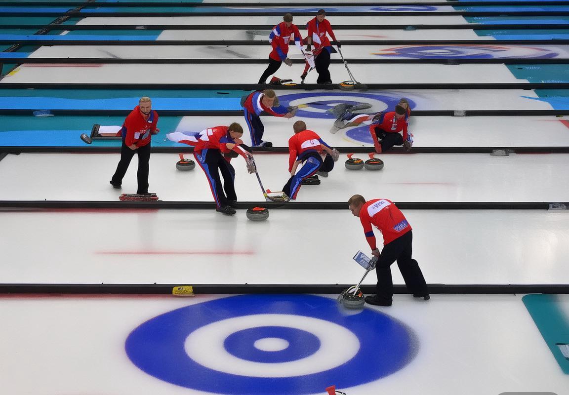 2016年冰壶锦标赛：俄罗斯队战术解析与选手风采